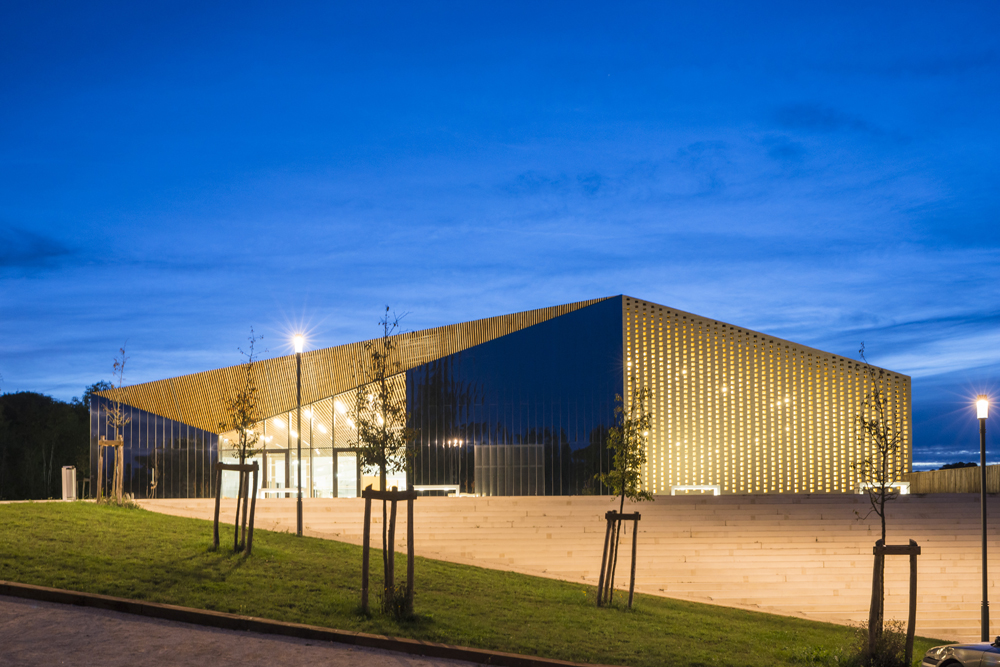 Construction d’un centre sportif et culturel à Mornac